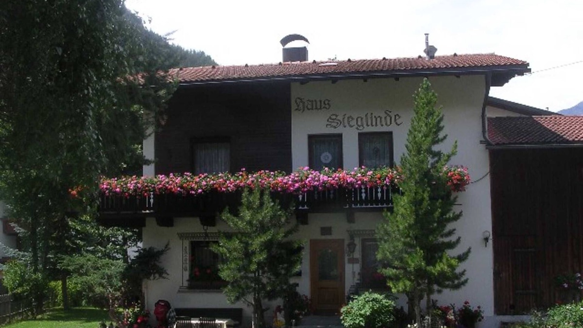 Nauders Cottage | House Sieglinde - double room