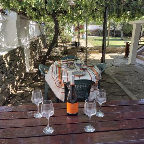 Prilep House | House Sleeps 6-Garden-FreeParking-Bbq-Patio
