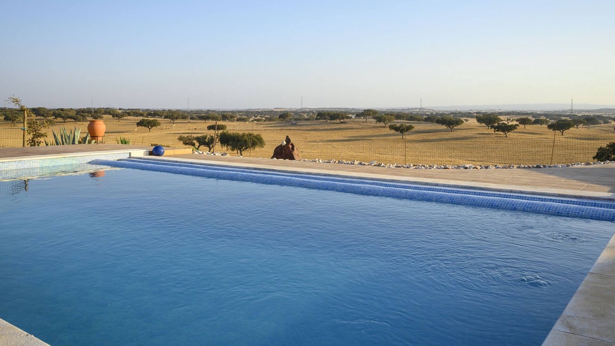 Ourique House | House surrounded by nature