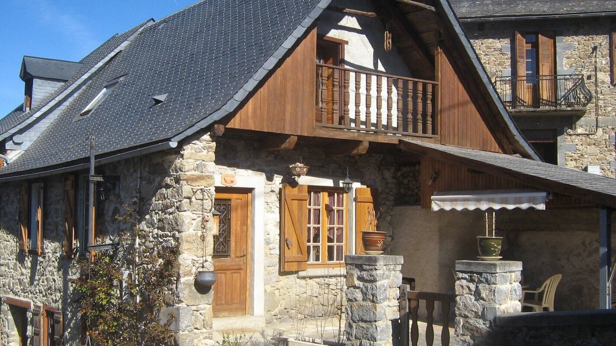 Arrien-en-Bethmale House | House T3, Arrien-En-Bethmale, near Saint-Girons, Ariège Pyrenees