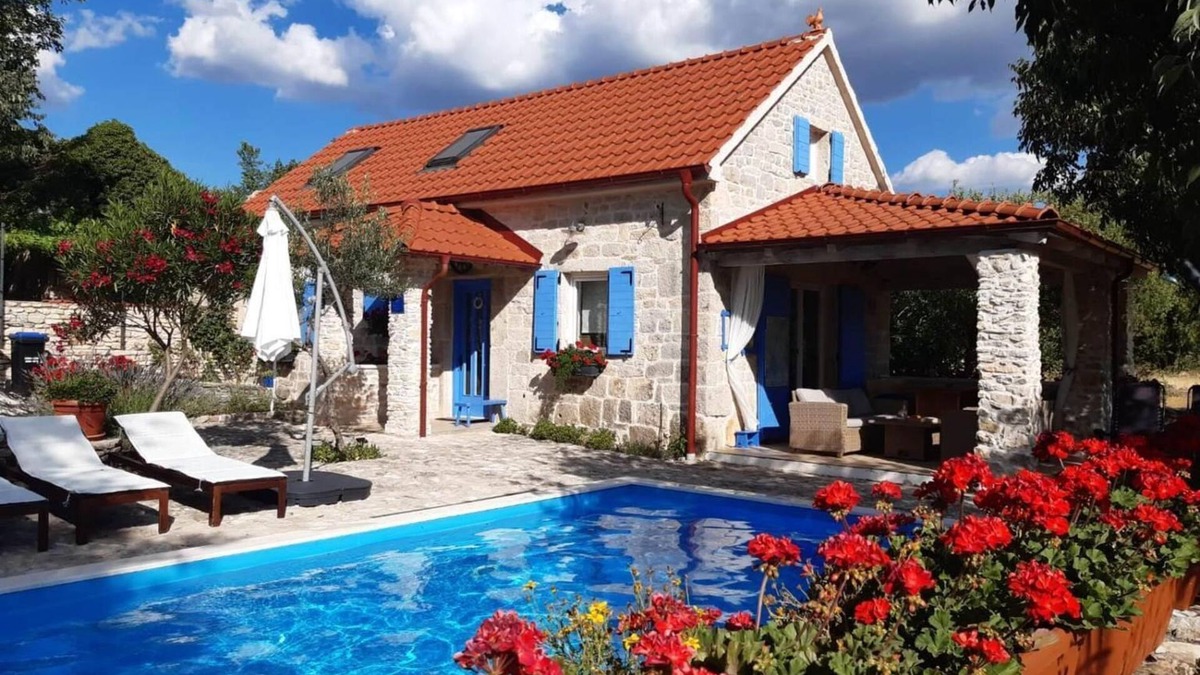 Oklaj House | House Toma (116341-K1) - Oklaj