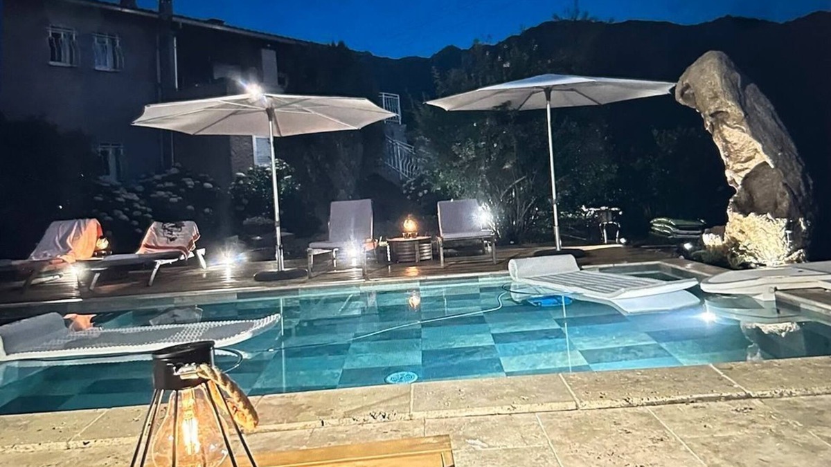 Ucciani House | House top near Ajaccio