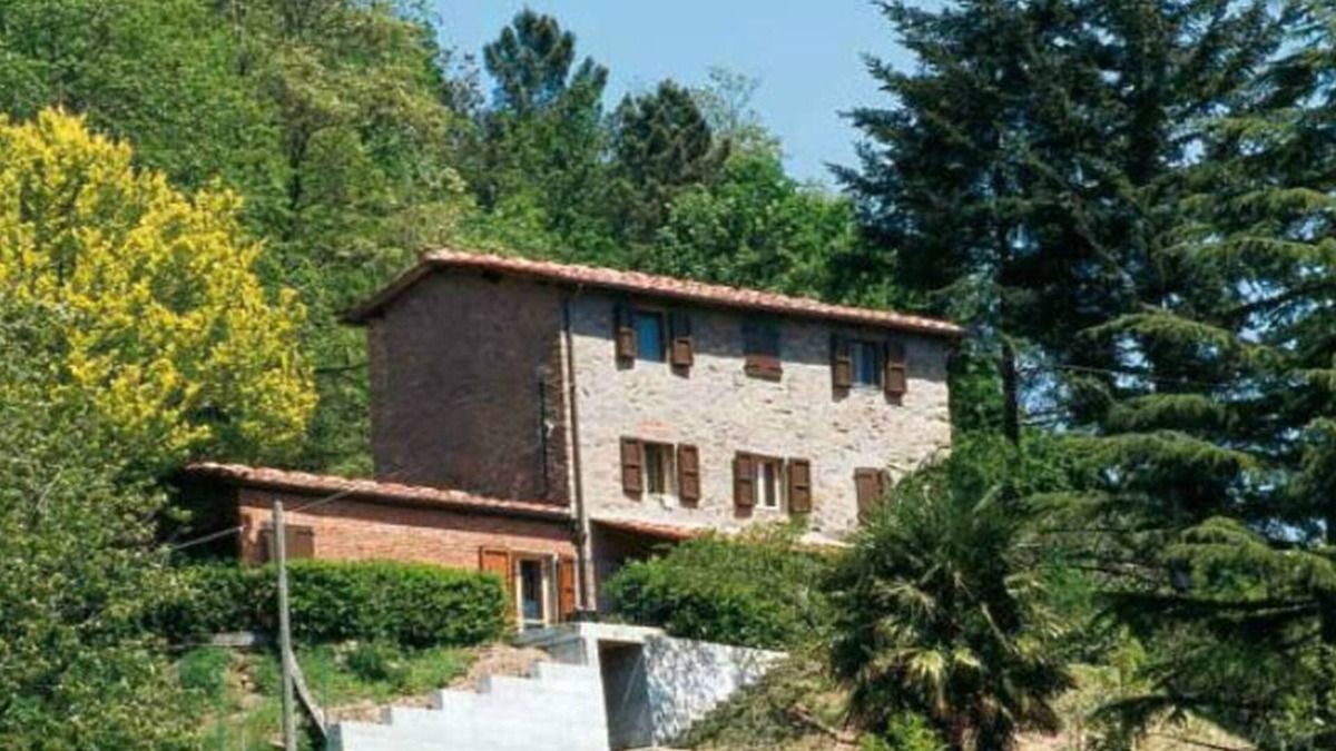 Pietrabuona House | House Tremignani of Podere Tremignani - apartment for 8 people