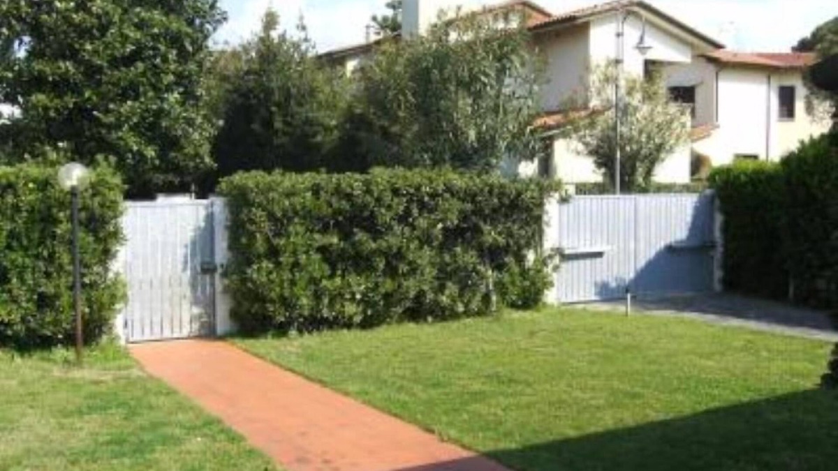 Marina di Pietrasanta House | House/Villa - PietrasantaHouse with garden