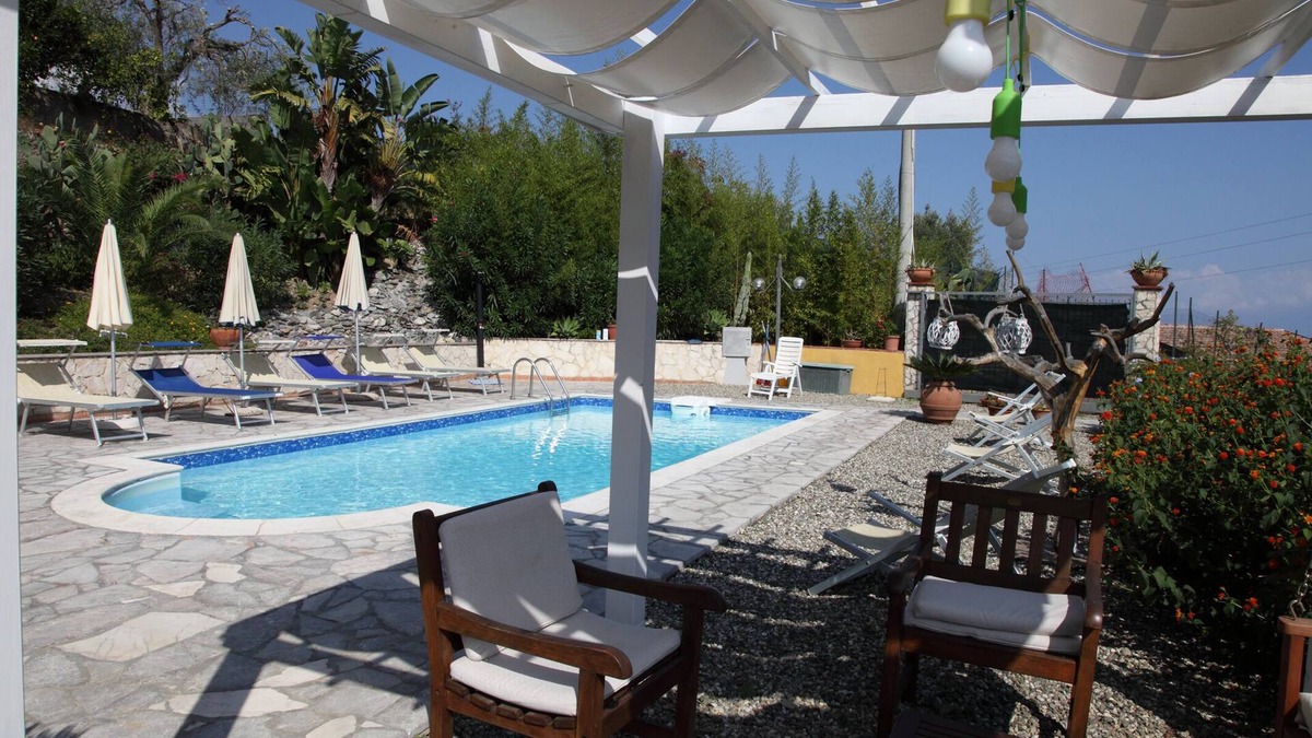 Santa Teresa di Riva Villa | House/Villa - S teresa di riva