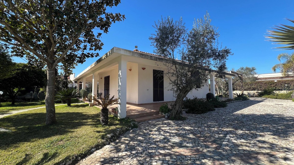 Martano Villa | House/Villa - Martano - Luxury Apartment