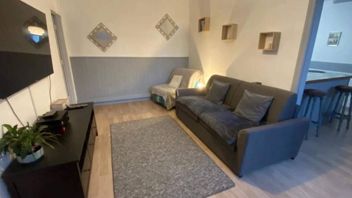 Soligny-la-Trappe Apartment | House village center Soligny la Trappe near Mortagne au perche - Sanateflo -
