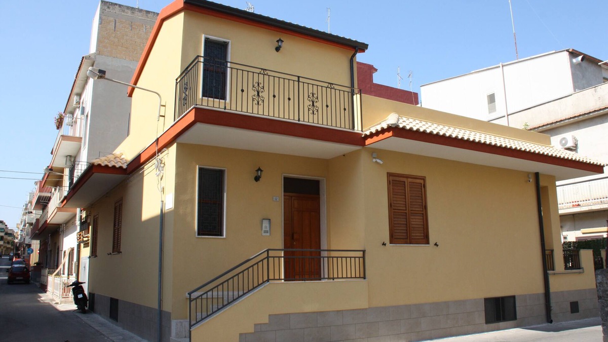 Pozzallo House | house "Viola" in single dwelling