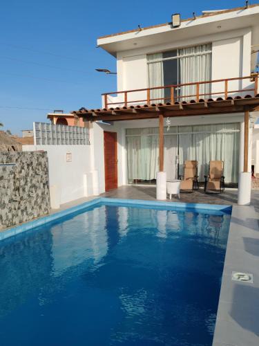Vichayito House | HOUSE WHITE VICHAYITO BEACH