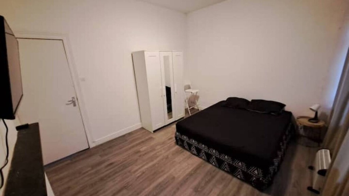 Vaux-sous-Chevremont House | House with 2 bedrooms and living room