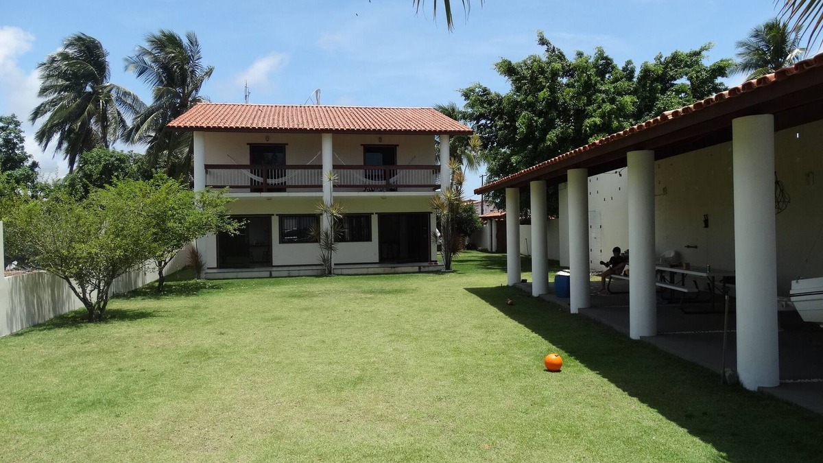 Itubera House | house with 3 rooms inside the beach