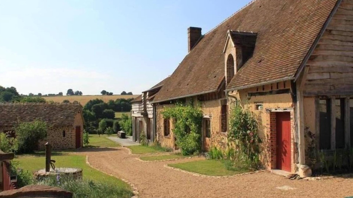 Sarge-sur-Braye House | House with character in the Perche region, 2h from Paris
