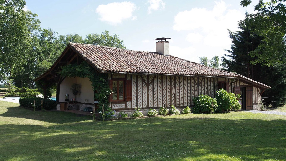 Linxe House | House with character on a privileged location