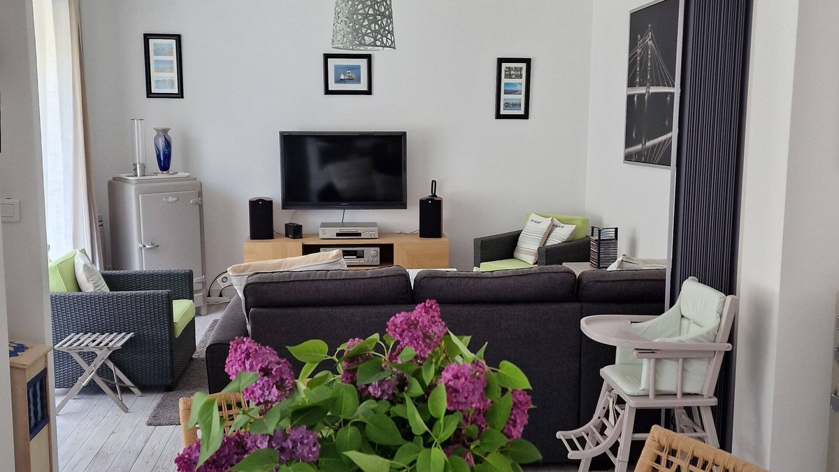 Fromentine House | House with enclosed garden, 5 minutes' walk from the beach adjacent to the forest