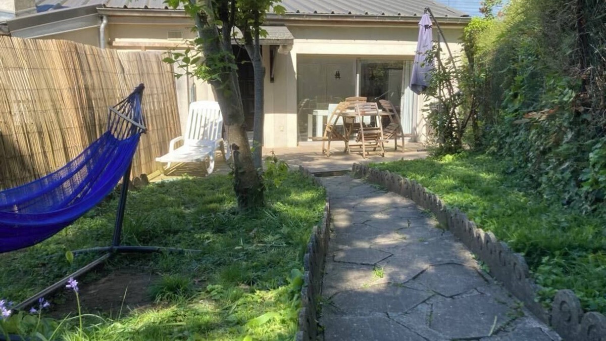 Champigny-sur-Marne House | House with garden overlooking Paris and the Eiffel Tower