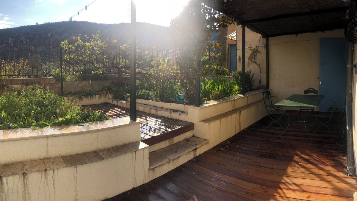 Quinson House | House with garden and terrace in the Gorges du Verdon