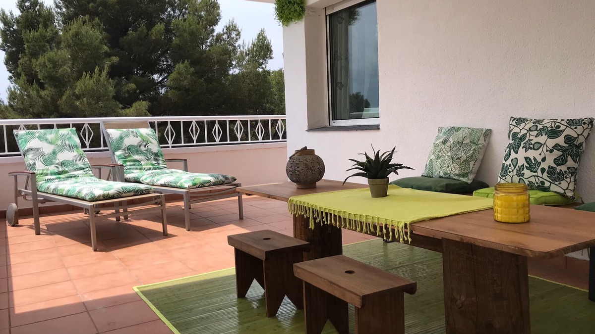 Castelldefels House | House with garden
