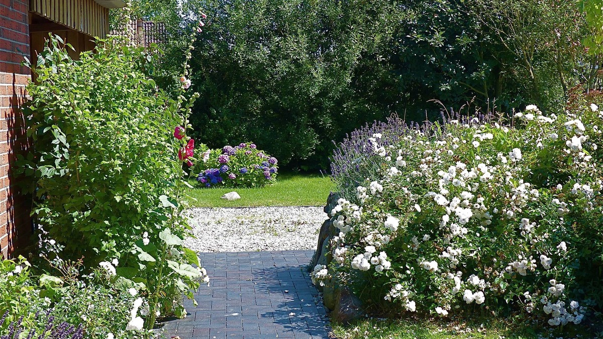 Vollerwiek House | House with garden just 10 minutes walk from the sea/WiFi/Vollerwiek