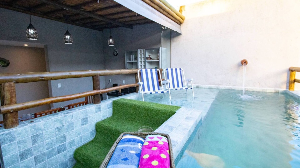 Porto de Pedras Ski Chalet | House With Gourmet Area 250m from the Beach
