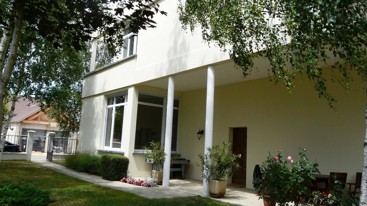 Bourron-Marlotte Villa | House with heated swimming pool, 8 km from Fontainebleau and 80 km from Paris