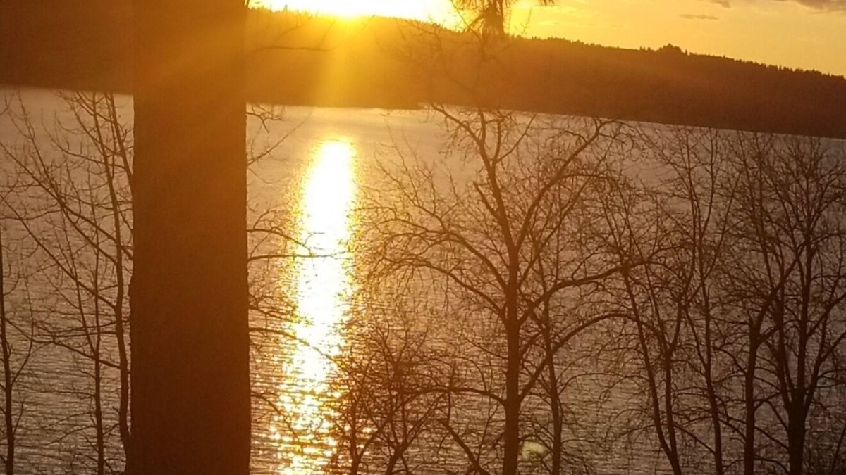 Harrison House | House with lake view, biking, boating, hiking, fishing paradise