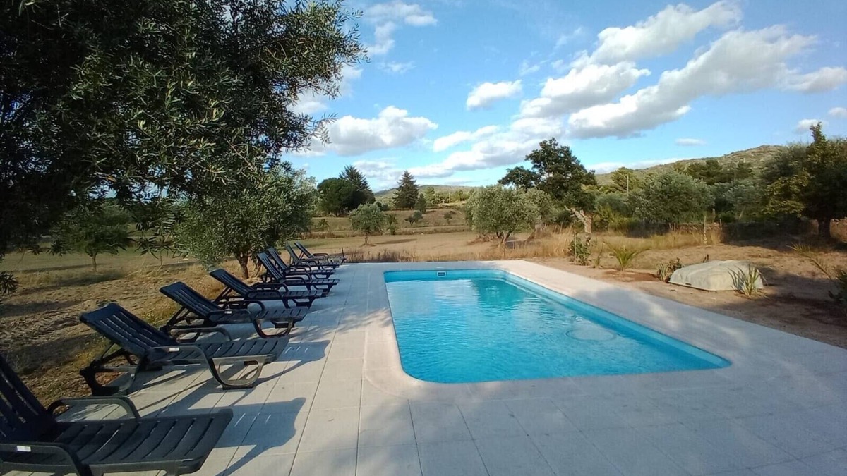 Baracal House | House with large garden for rent in Portugal (Baracal)