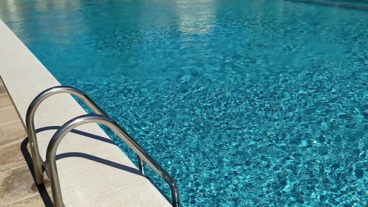 Sant Salvador House | House with pool on the Costa Dorada, very close to the beach