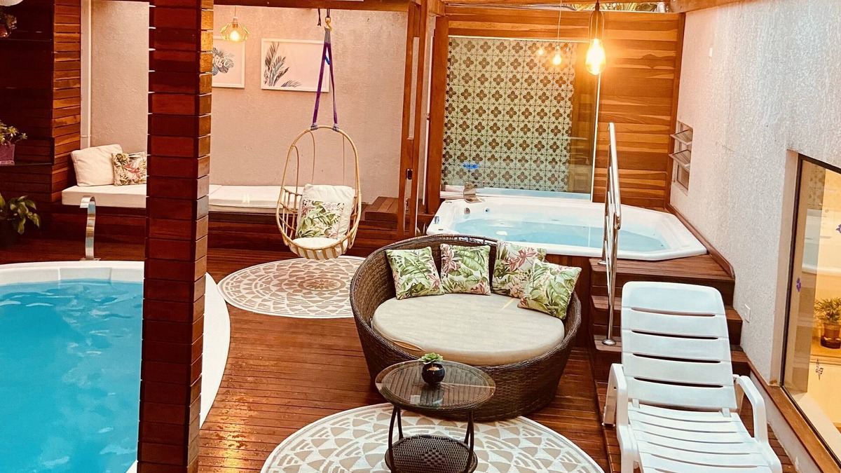 Guabirotuba House | House with pool, jacuzzi and movie screen