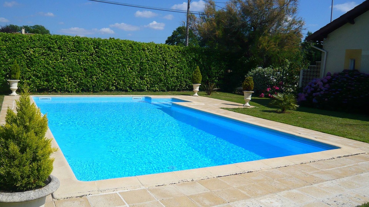 Cazeneuve House | House with private pool and garden