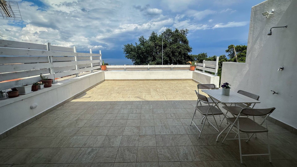 Copanello Apartment | House with Sea View Terrace