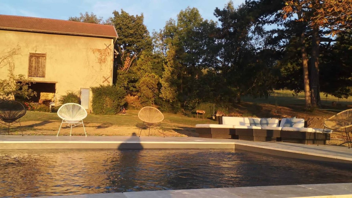 Vienne House | House with stunning views in the heart of nature