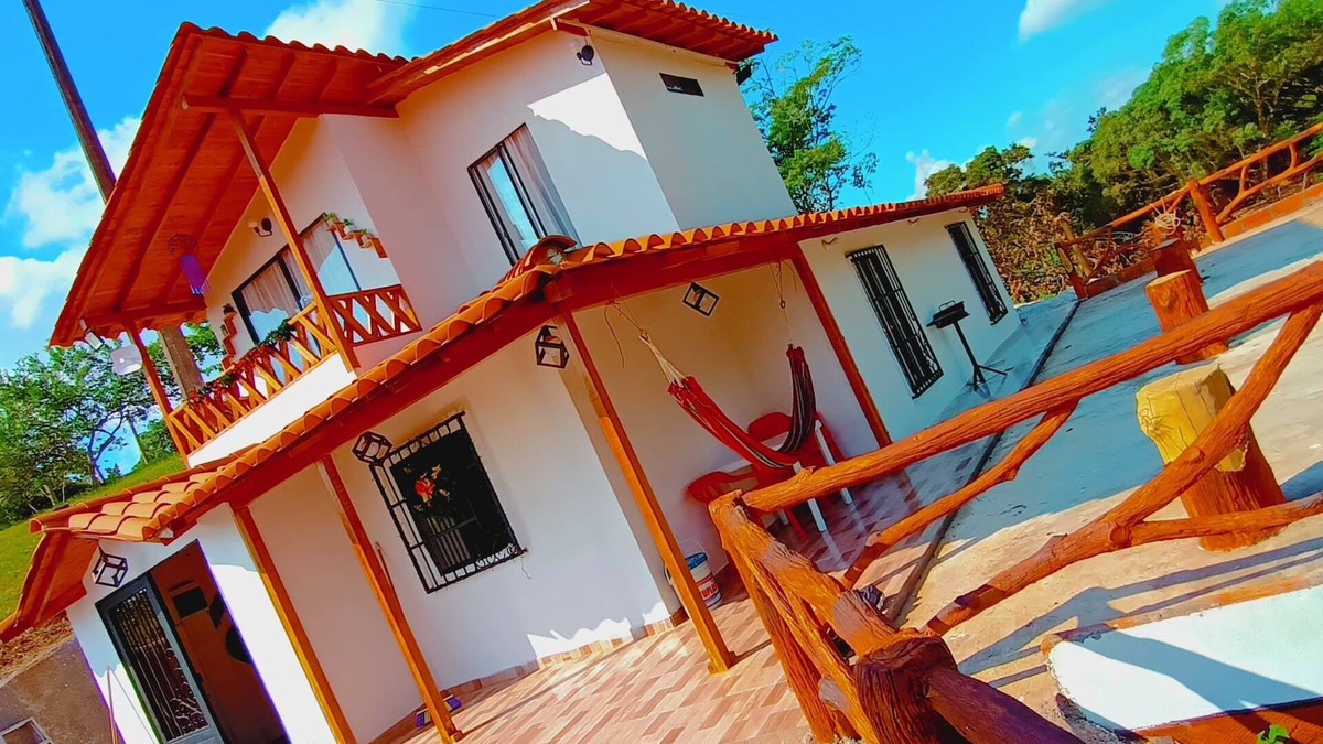 Puerto Triunfo House | House with Swimming Pool near Hacienda Napoles