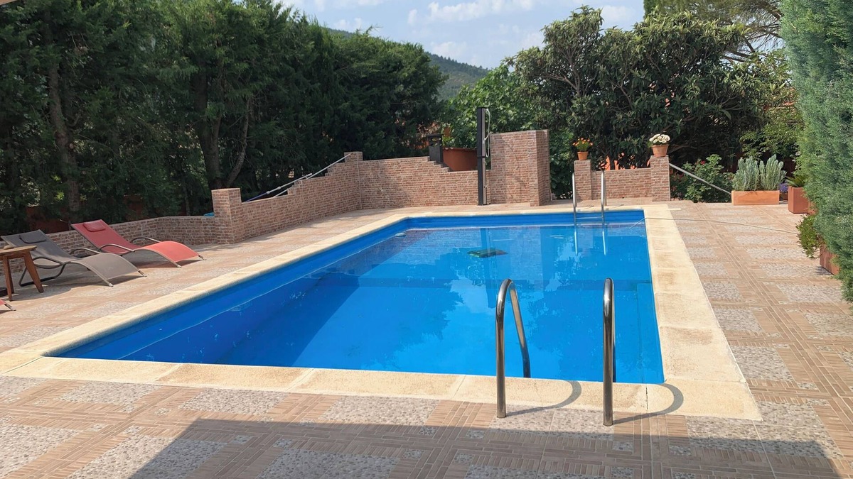Aramunt House | HOUSE WITH SWIMMING POOL IN CATALONIA