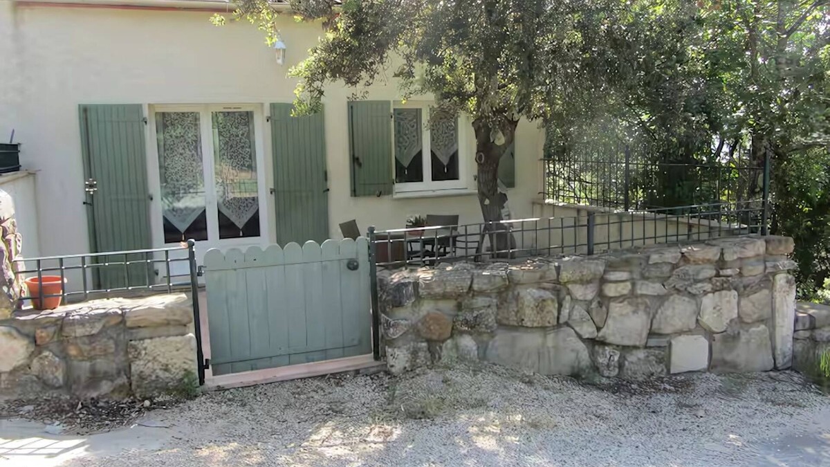 Navacelles House | House with terrace - Nature and tranquillity