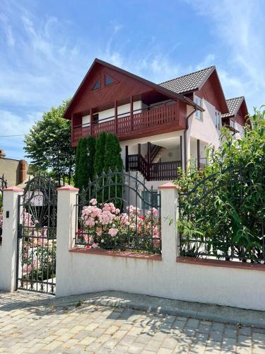 Costinesti House | House75