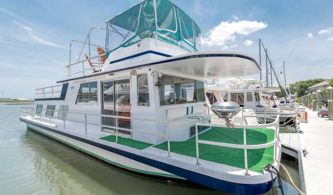 St. Augustine Boat Rental | Houseboat ∙ 1 bedroom ∙ 8 guests