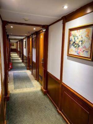 Cairo Boat Rental | Houseboat ∙ 1 bedroom ∙ 2 guests