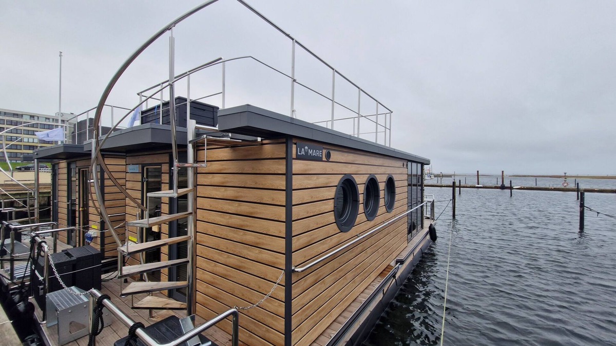 Wendtorf Boat Rental | Houseboat Fjord del Sol with bio sauna and roof terrace in Wendtorf/Kiel Fjord