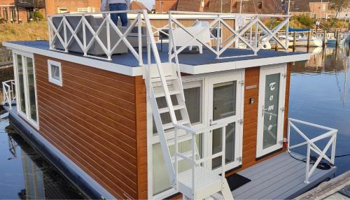 Monnickendam Boat Rental | Houseboat Tomio NS001 near Amsterdam