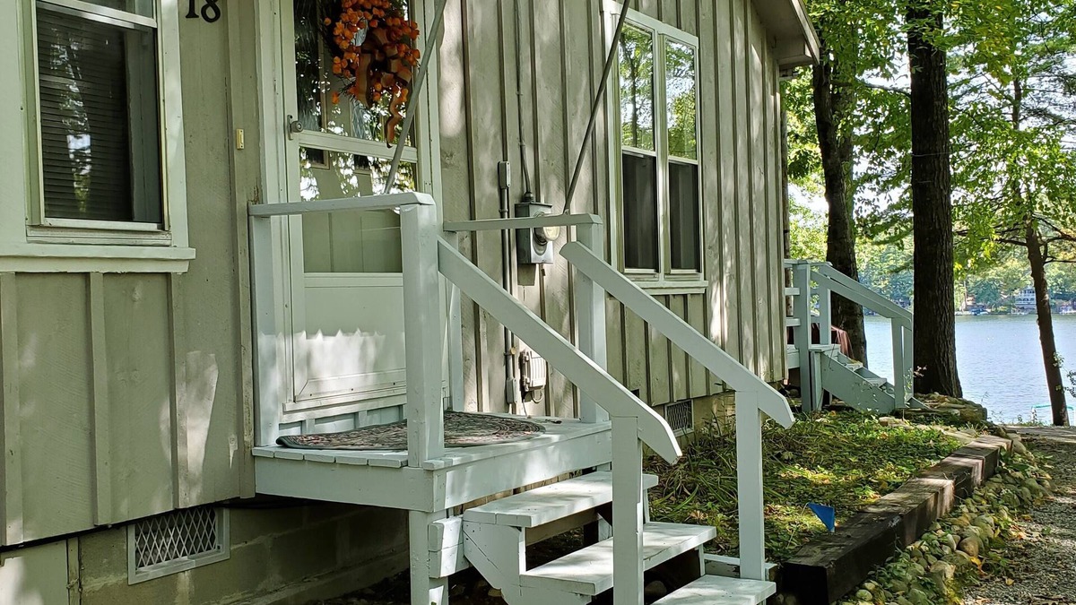 Lake George Cottage | Housekeeping Cottage - near Lake George & Adirondacks
