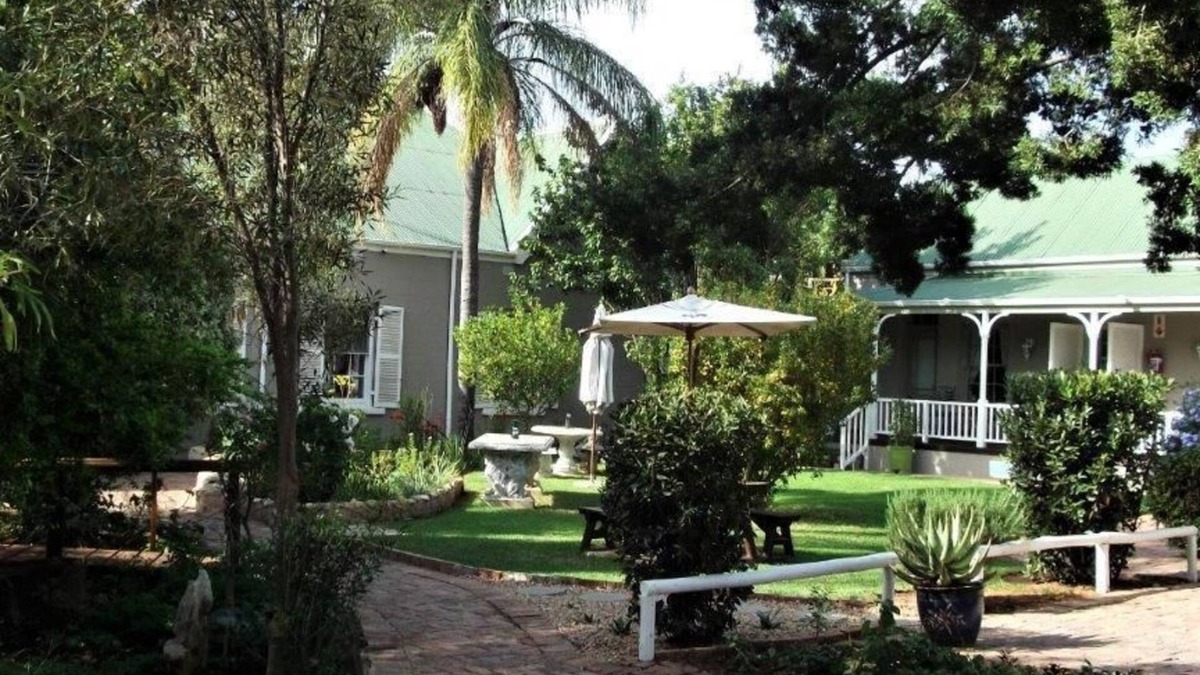 De Rust House | Housemartin Guest Lodge