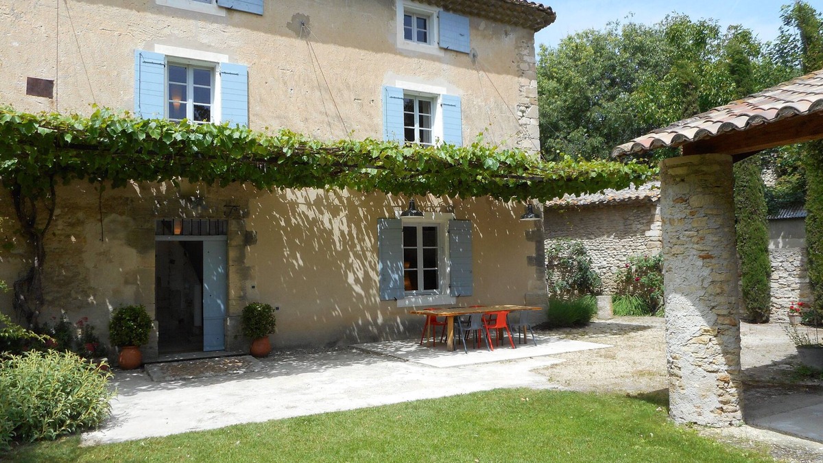 L'Isle-sur-la-Sorgue House | houses/villas - 4 rooms - 6 persons
