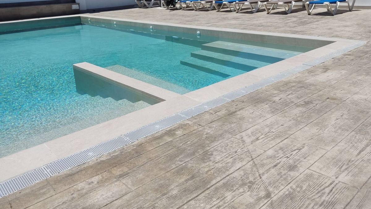 Guevejar Cottage | Houses with patio and barbecue for large groups