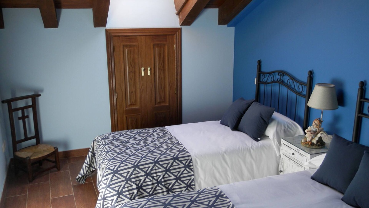 San Cristobal de Segovia House | Housing for use ¨Turístico "Corral del Duque"