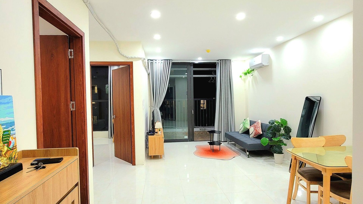 Hoang Mai Apartment | Housinco Premium 2brt view city