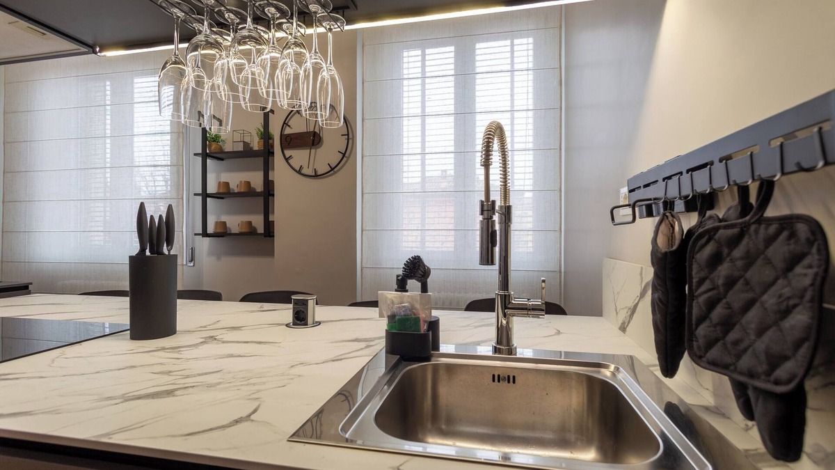 Bolognina Apartment | HouSmart Lorenzo Costa 17