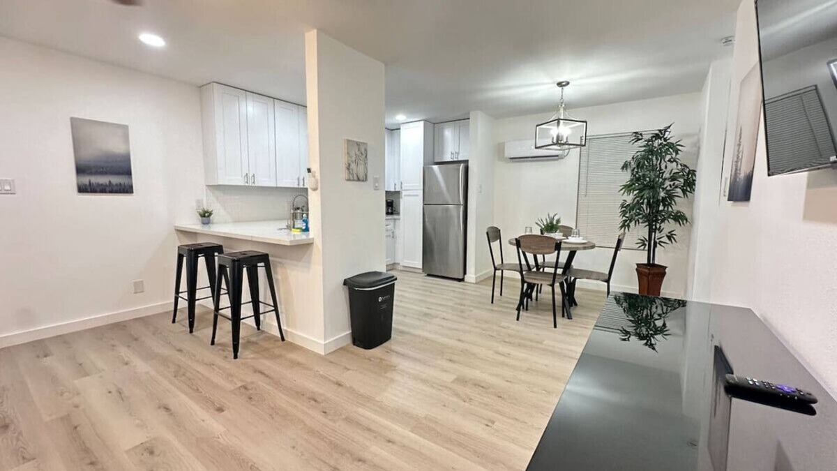 Neartown Apartment | Houston Getaway Near Universities, Museums & Park