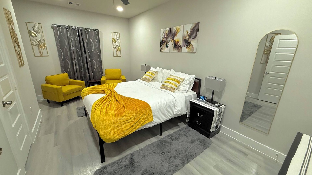 Southeast Houston House | Houston Haven 3BR/3Bth/5bed NRG,Med-Ctr,DT