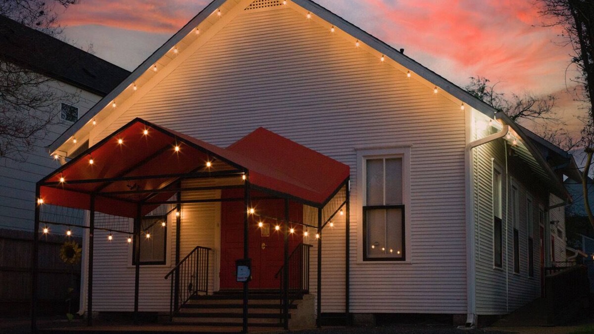 Greater Heights House | Houston Heights Sanctuary to call your own.