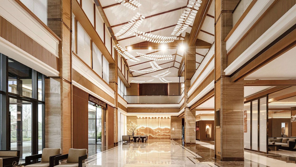 Jingyang District Hotel | Howard Johnson Hot Springs Plaza Yinghuashan